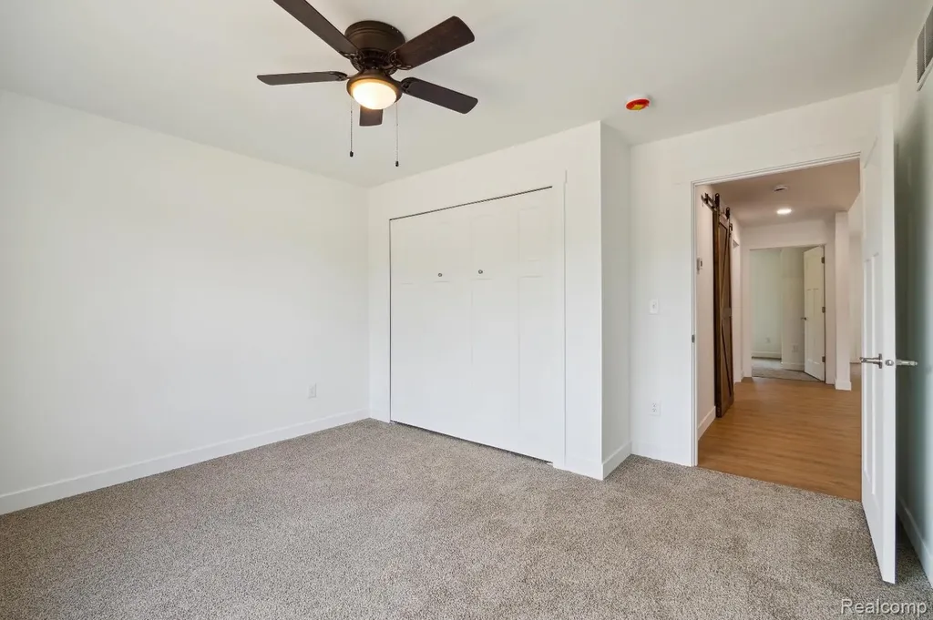 13375 Lenmoore Road Van Buren Charter Township MI 48111