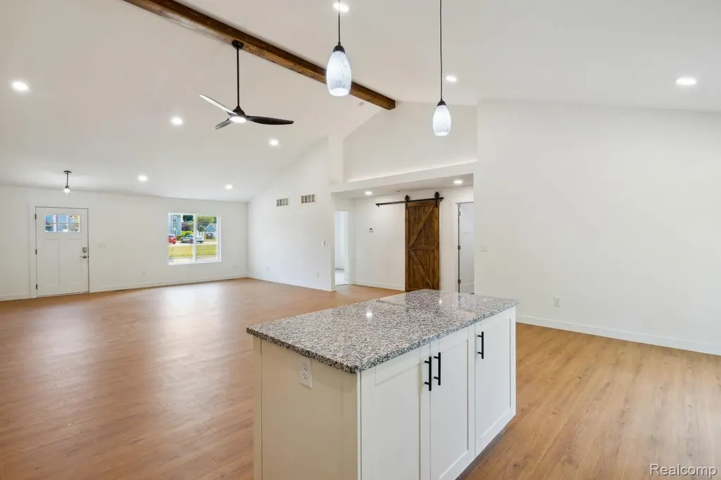 13375 Lenmoore Road Van Buren Charter Township MI 48111