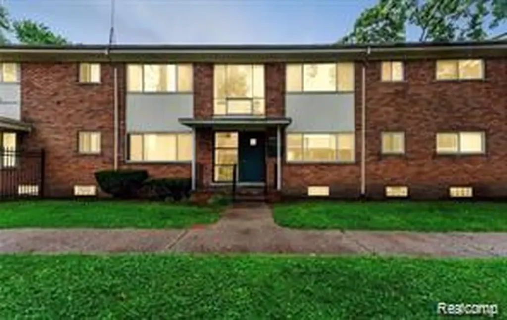 18240 Lahser Road Detroit City MI 48219