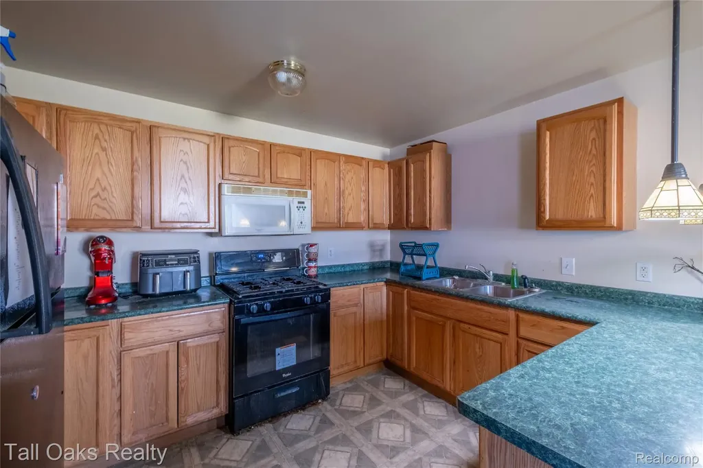 6054 E Pierson Road Genesee Charter Township MI 48506