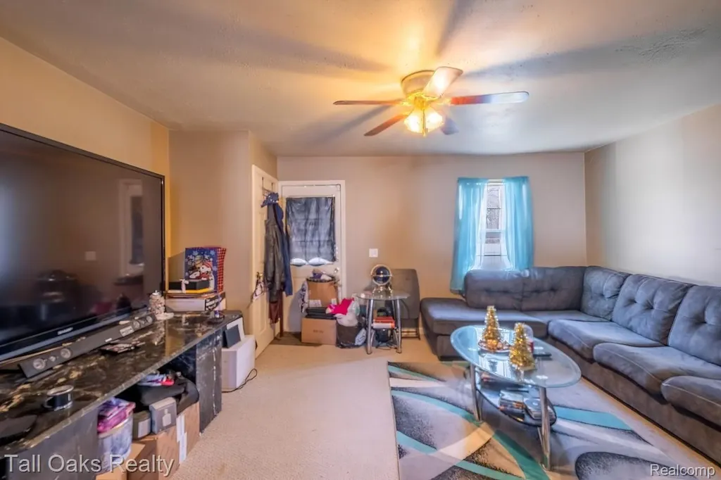 6054 E Pierson Road Genesee Charter Township MI 48506