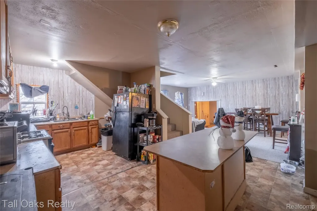 6054 E Pierson Road Genesee Charter Township MI 48506