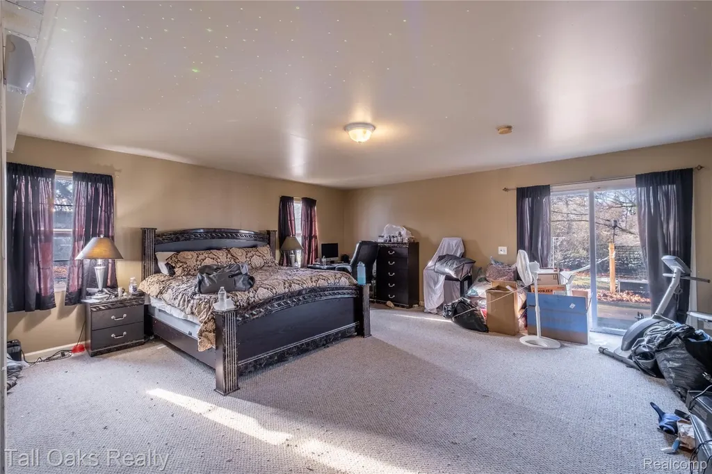 6054 E Pierson Road Genesee Charter Township MI 48506