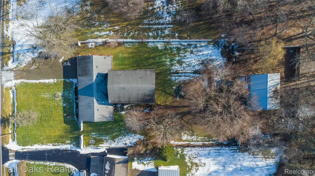 6054 E Pierson Road Genesee Charter Township MI 48506