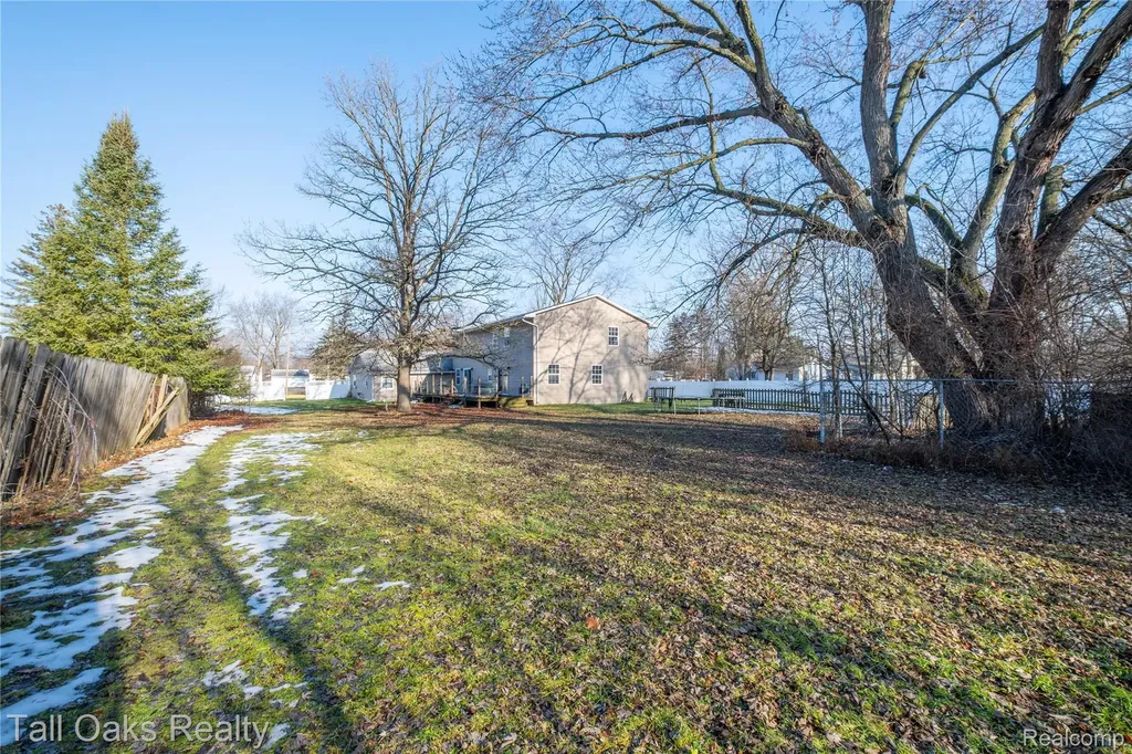 6054 E Pierson Road Genesee Charter Township MI 48506