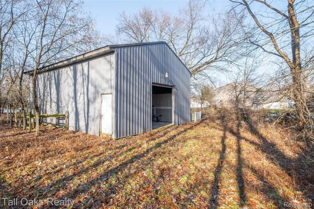 6054 E Pierson Road Genesee Charter Township MI 48506