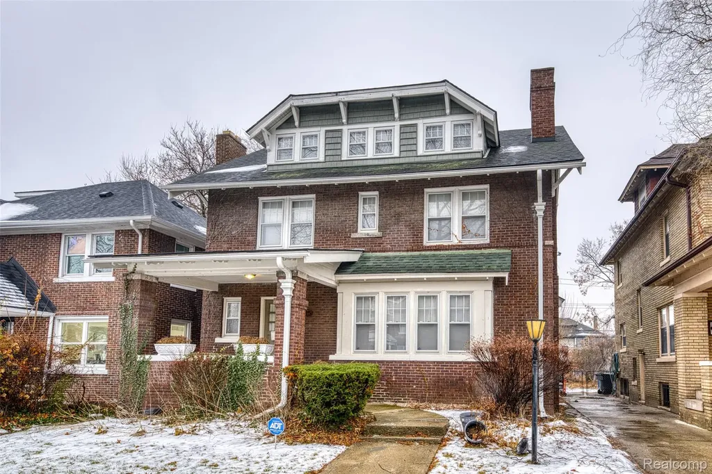 1525 Edison Street Detroit City MI 48206