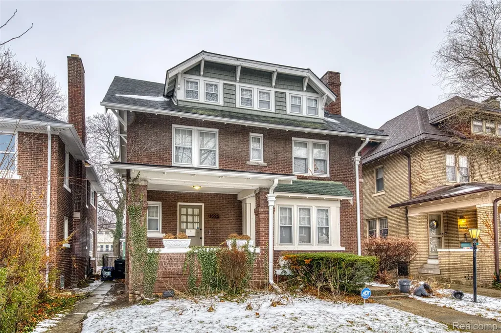 1525 Edison Street Detroit City MI 48206