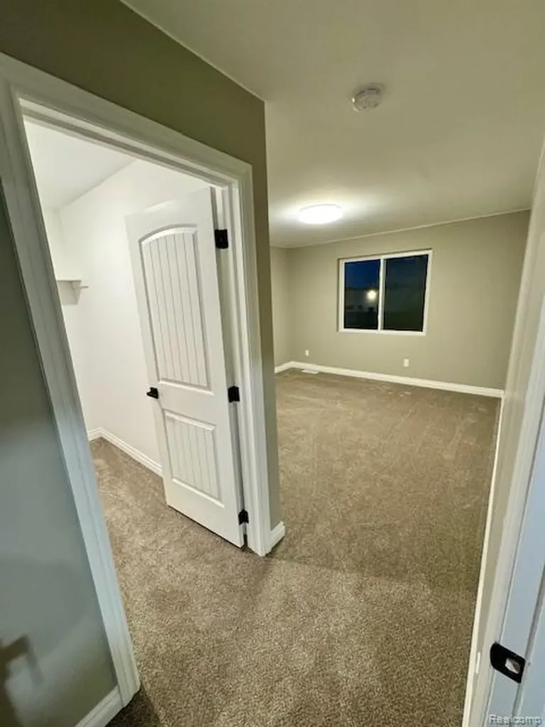 5573 Branch Street Sterling Heights City MI 48310