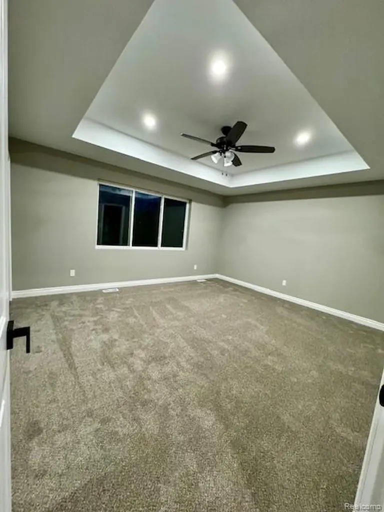 5573 Branch Street Sterling Heights City MI 48310
