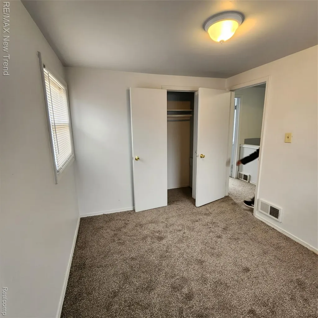20834 Pembroke Avenue Detroit City MI 48219
