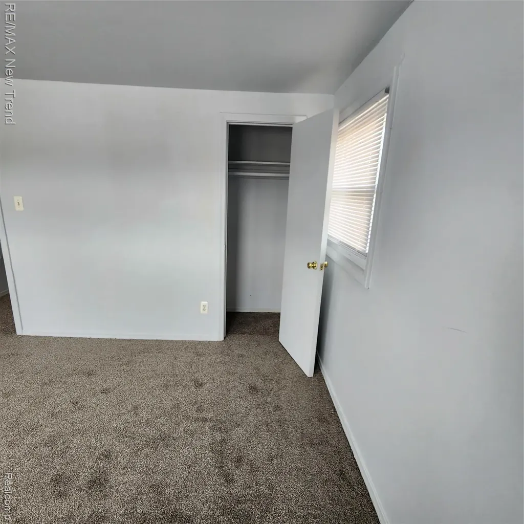 20834 Pembroke Avenue Detroit City MI 48219