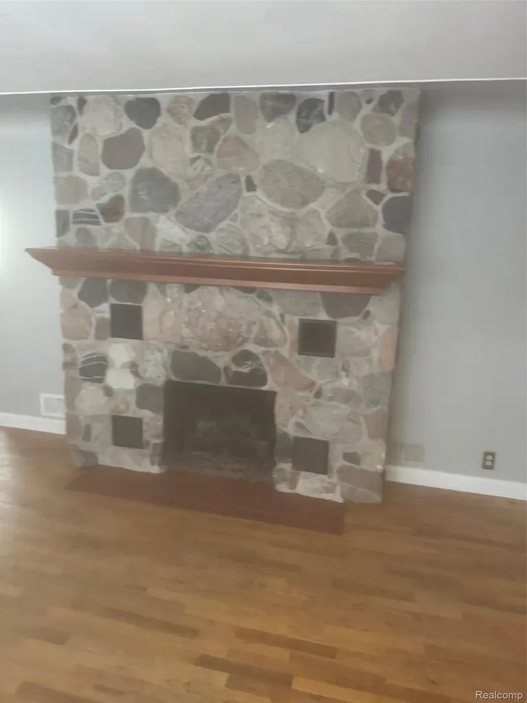 401 Richard Avenue Lansing City MI 48917