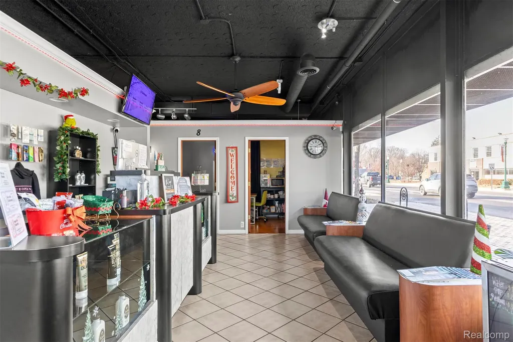 35501 W Michigan Avenue Wayne City MI 48184