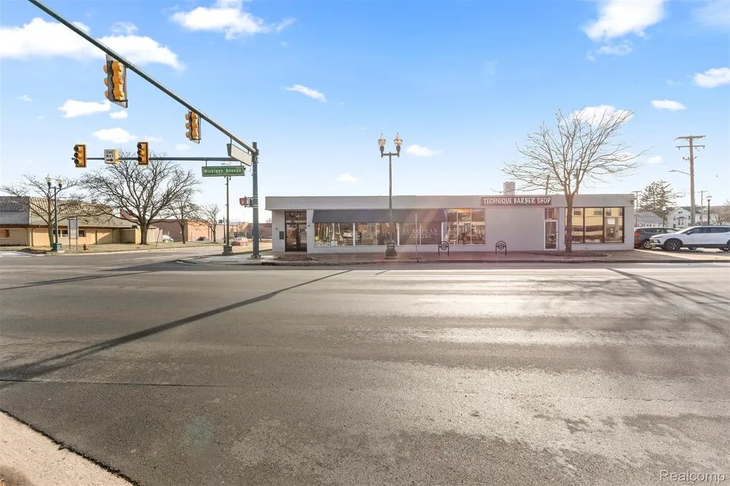 35501 W Michigan Avenue Wayne City MI 48184