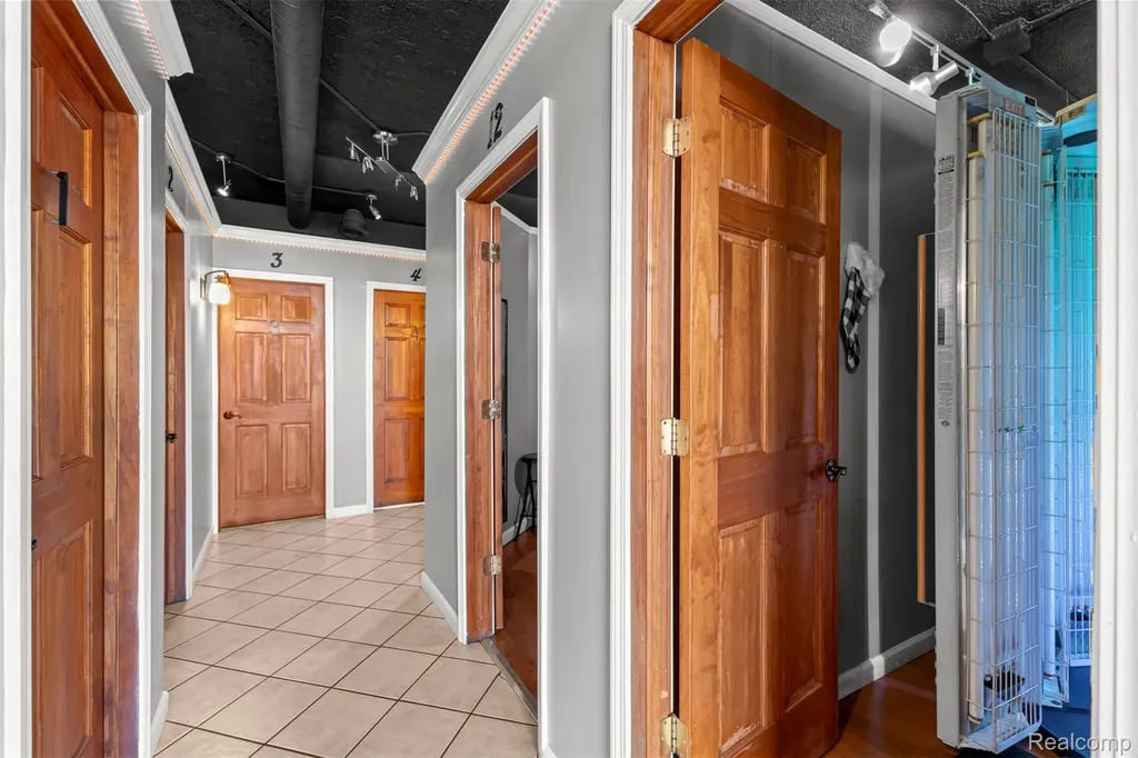35501 W Michigan Avenue Wayne City MI 48184