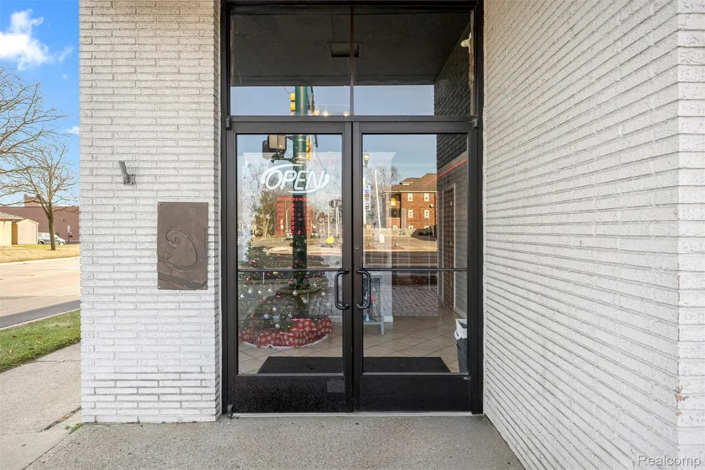 35501 W Michigan Avenue Wayne City MI 48184