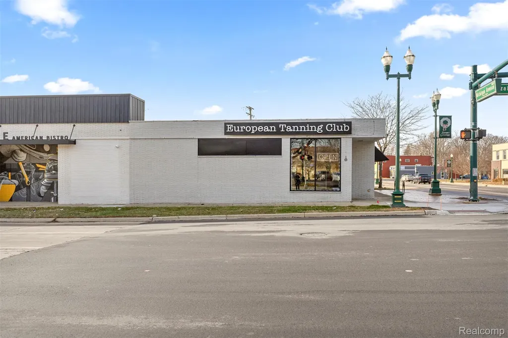 35501 W Michigan Avenue Wayne City MI 48184