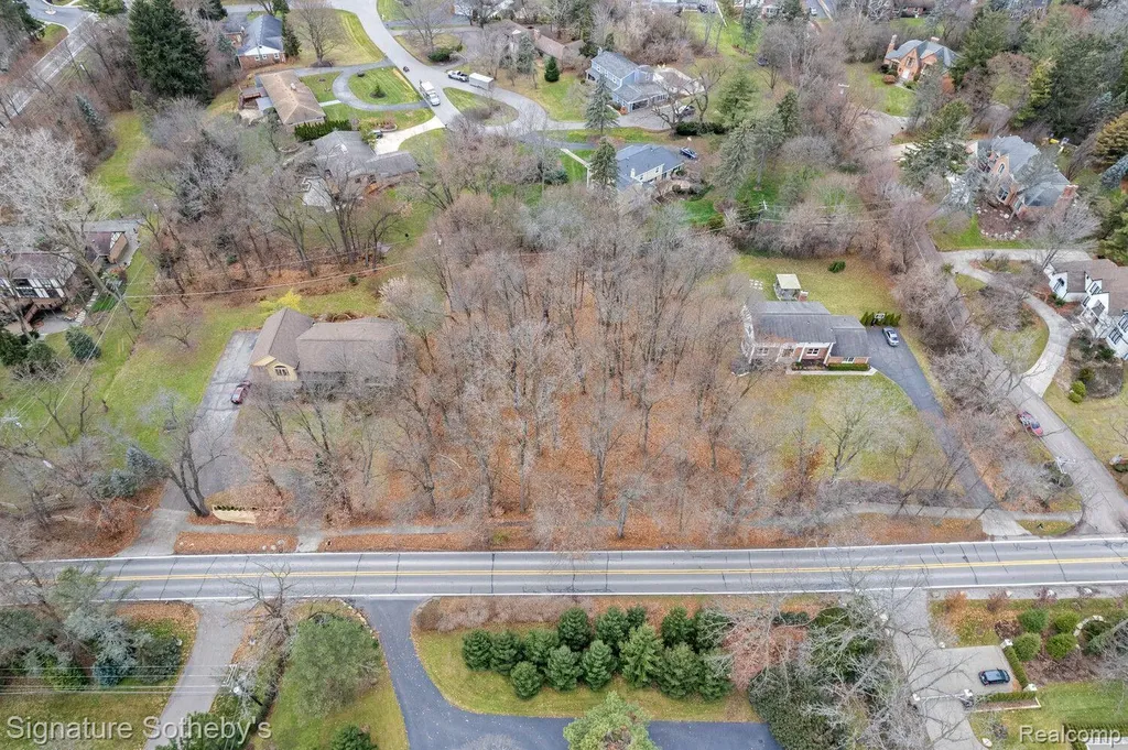 Ville Lahser Road Lot 76 Bloomfield Hills City MI 48302