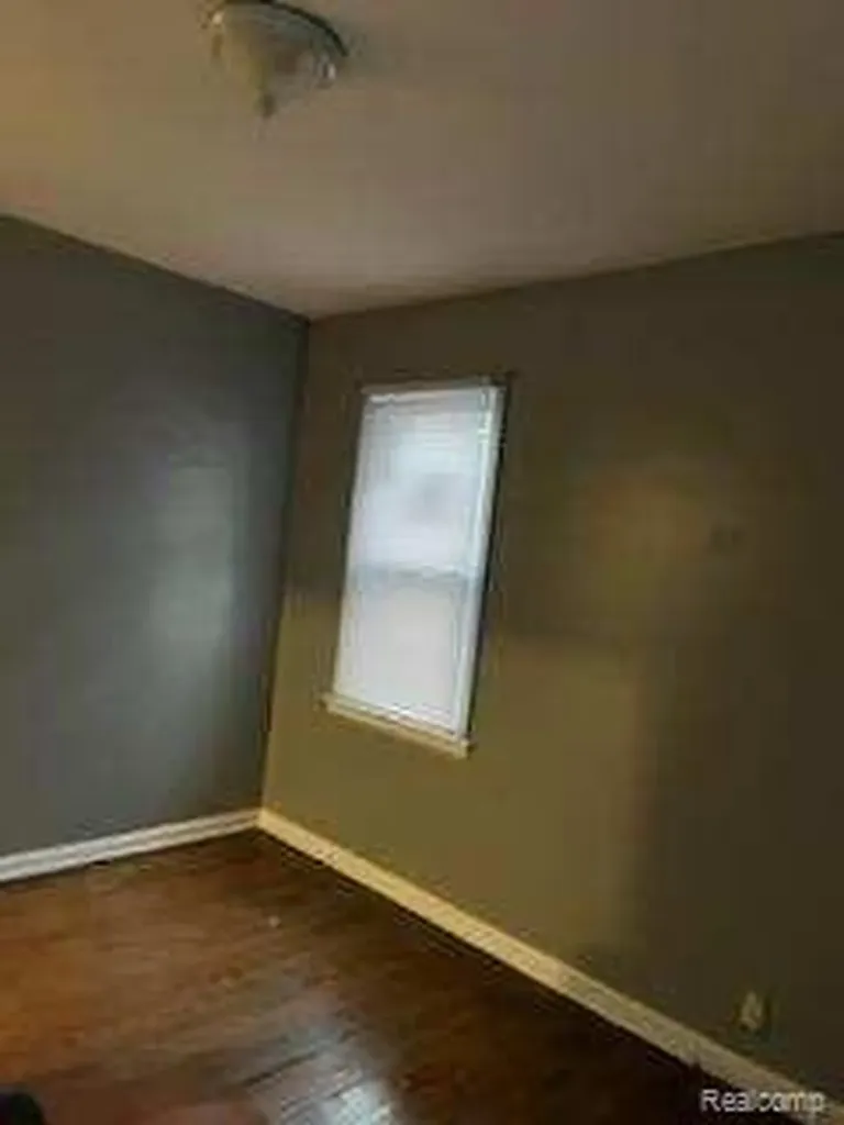 20088 Westphalia Street Detroit City MI 48205