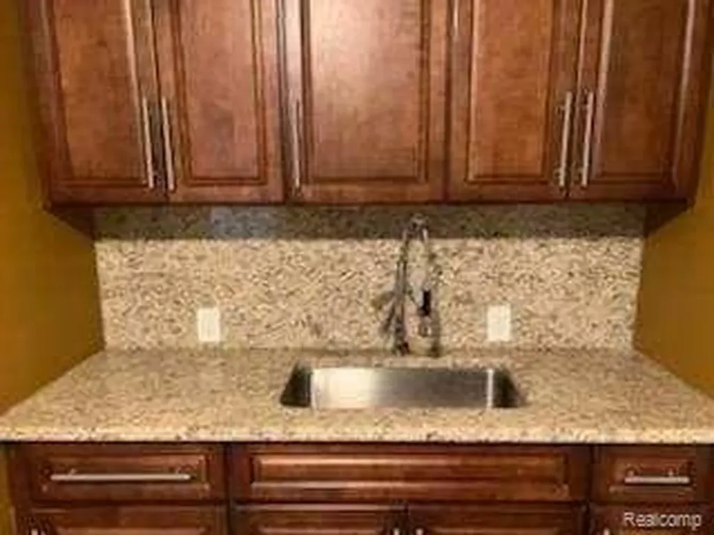 20088 Westphalia Street Detroit City MI 48205