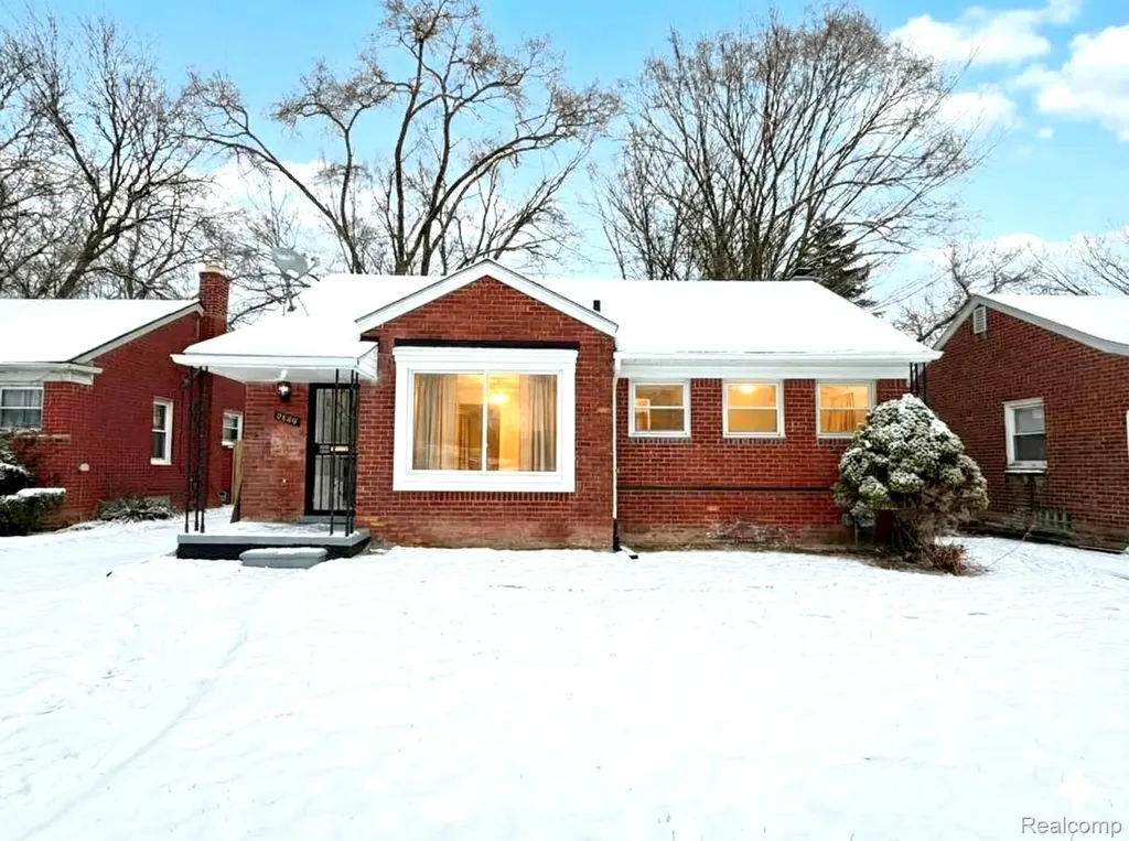 9550 Heyden Street Detroit City MI 48228