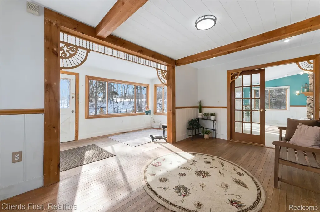 9985 Ford Road Superior Charter Township MI 48198