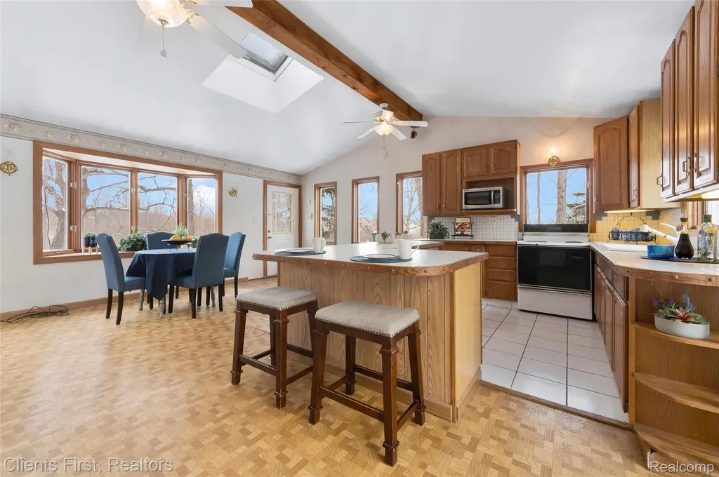 9985 Ford Road Superior Charter Township MI 48198