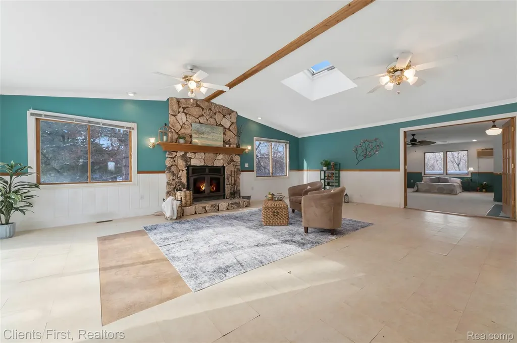 9985 Ford Road Superior Charter Township MI 48198