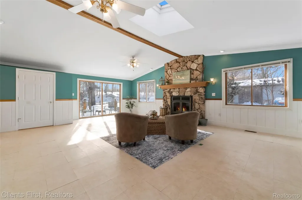 9985 Ford Road Superior Charter Township MI 48198