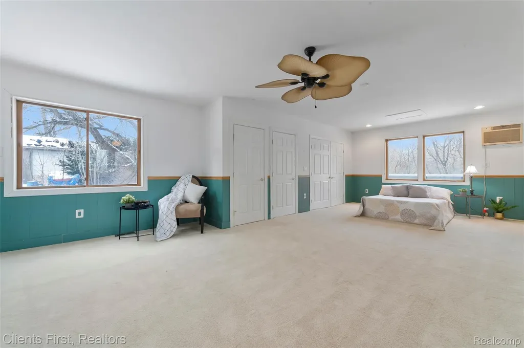 9985 Ford Road Superior Charter Township MI 48198