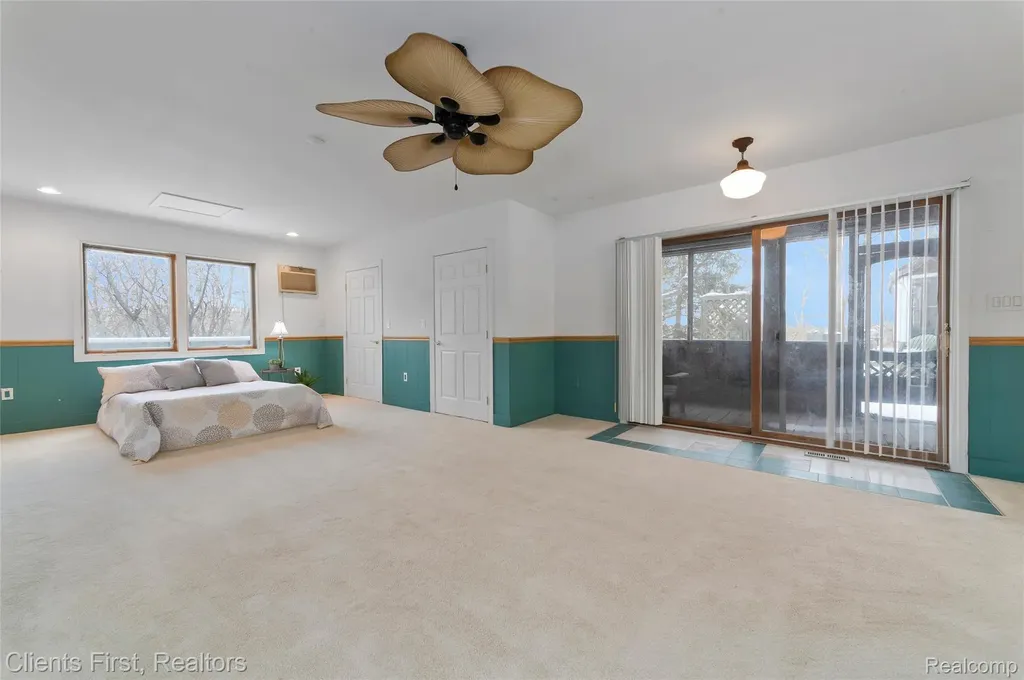 9985 Ford Road Superior Charter Township MI 48198