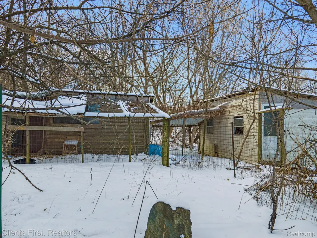9985 Ford Road Superior Charter Township MI 48198