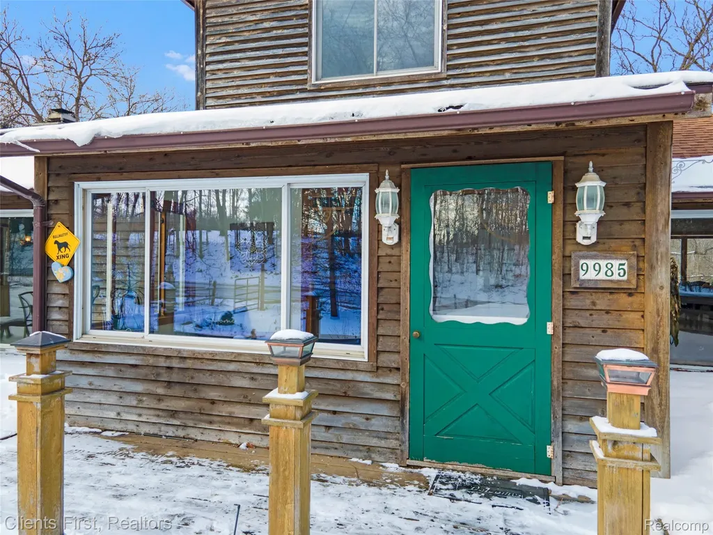 9985 Ford Road Superior Charter Township MI 48198