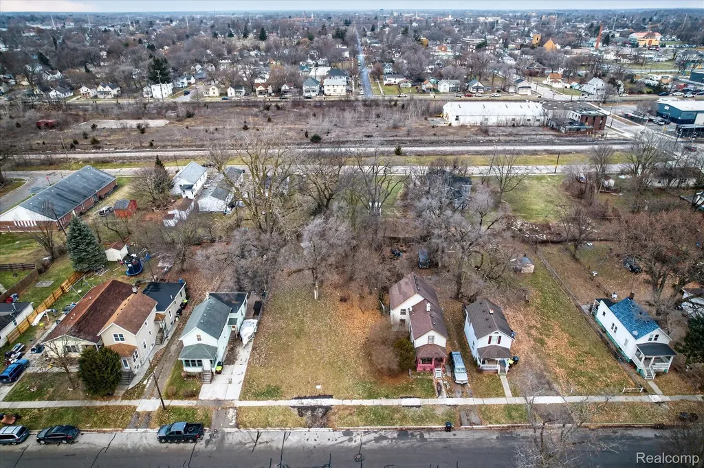 404 Almyra Avenue Monroe City MI 48161