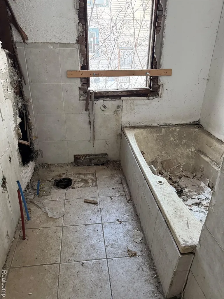 8611 Chalfonte Street Detroit City MI 48238
