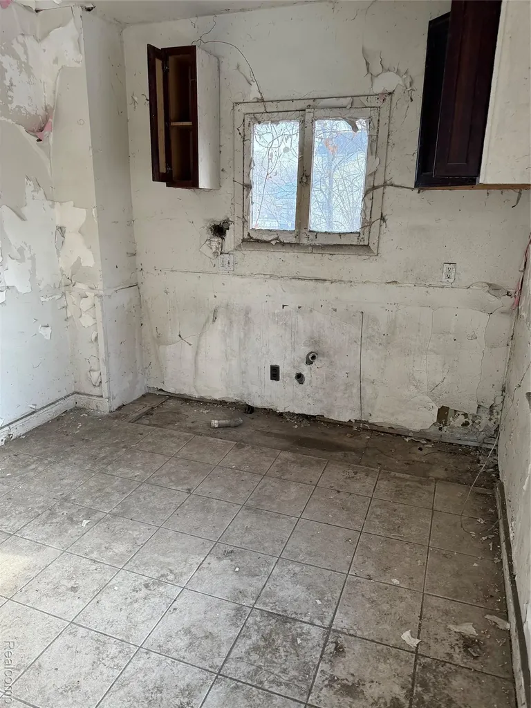 8611 Chalfonte Street Detroit City MI 48238
