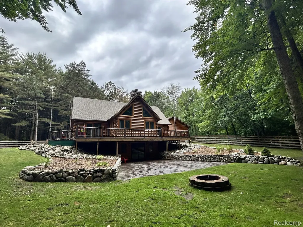 4636 N Hope Road Hope Township MI 48628