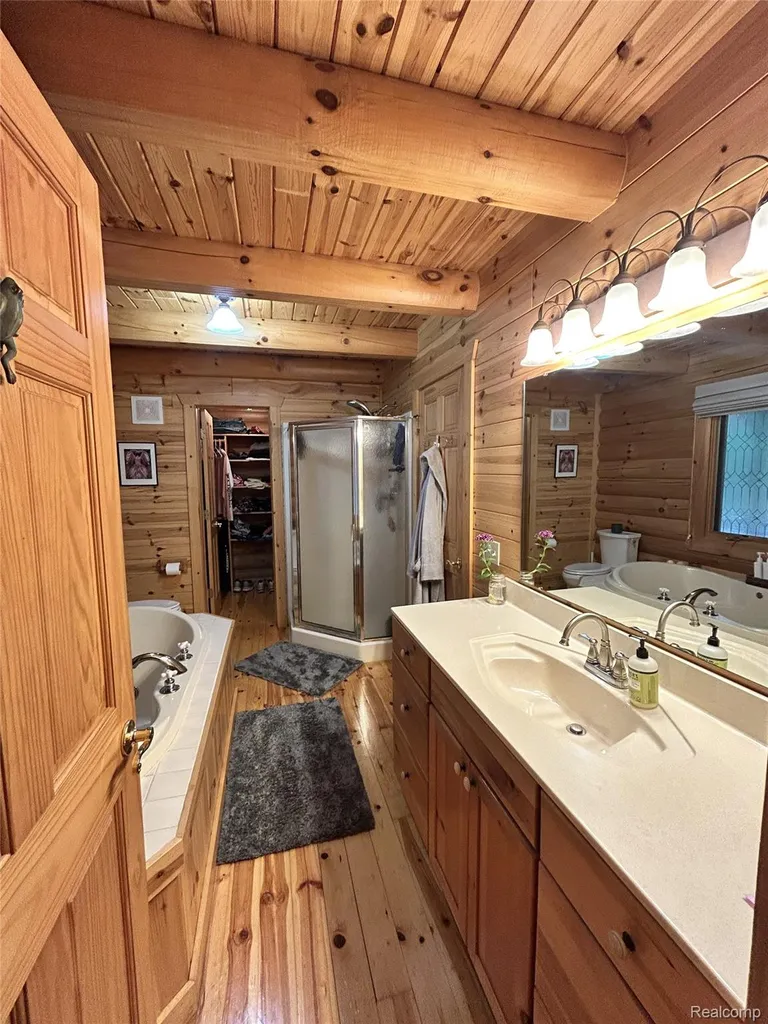 4636 N Hope Road Hope Township MI 48628