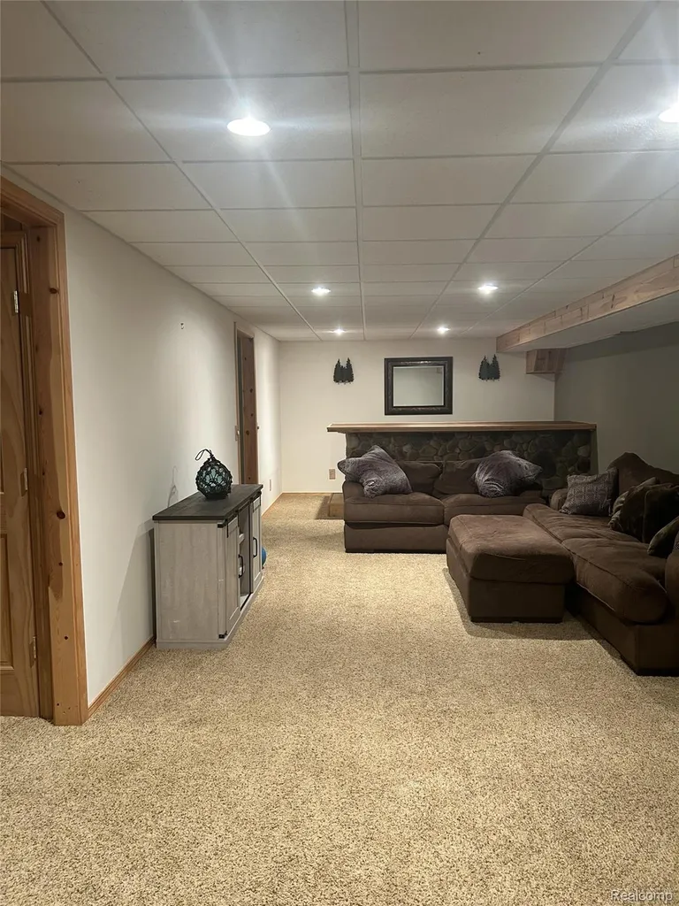 4636 N Hope Road Hope Township MI 48628
