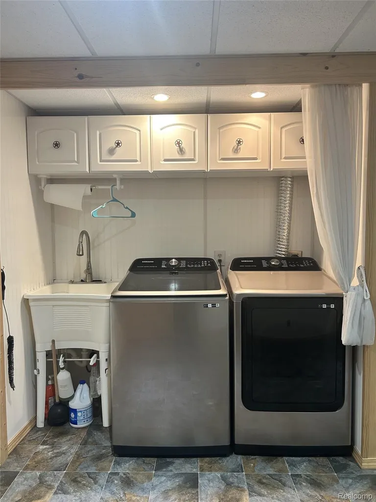 4636 N Hope Road Hope Township MI 48628