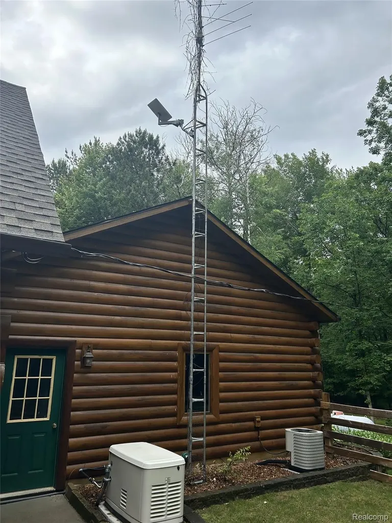 4636 N Hope Road Hope Township MI 48628