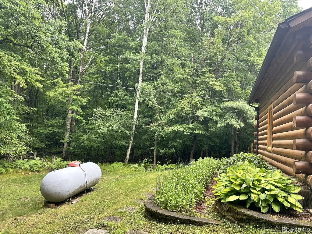 4636 N Hope Road Hope Township MI 48628