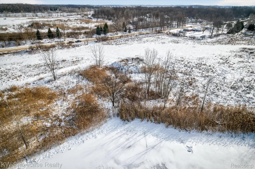 00 Johns Road Lyon Charter Township MI 48178