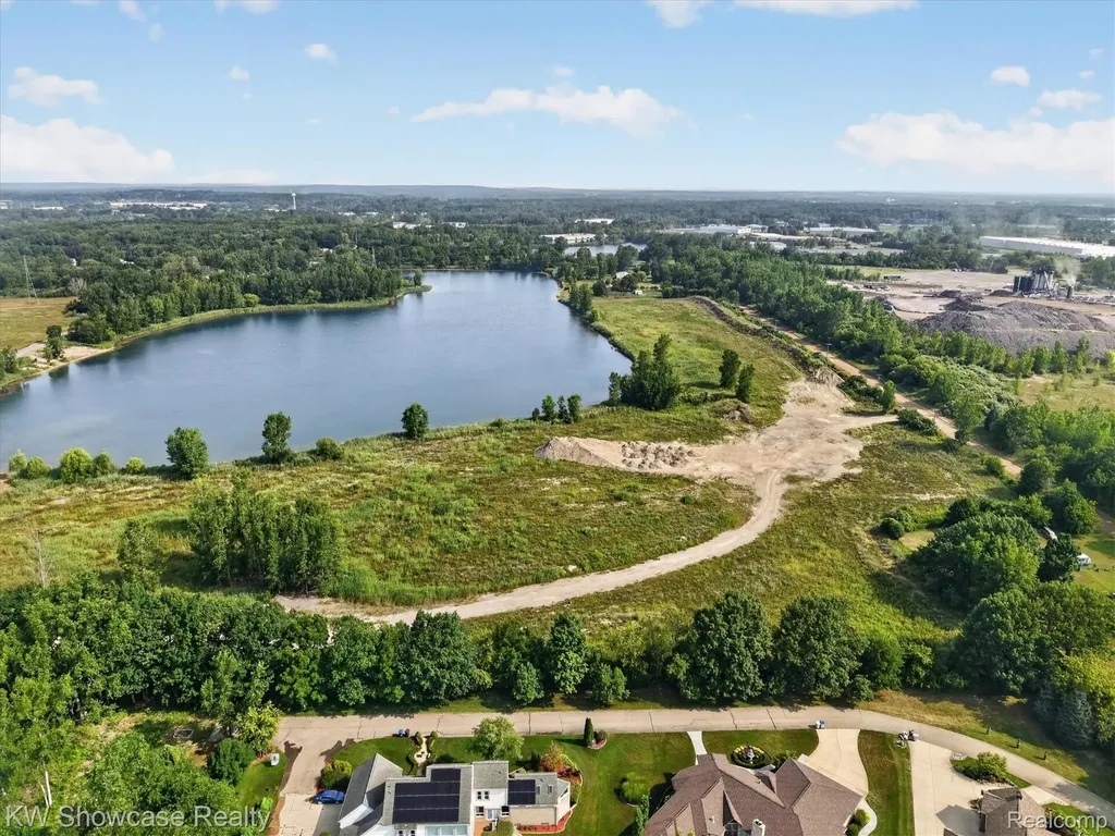 00 Johns Road Lyon Charter Township MI 48178