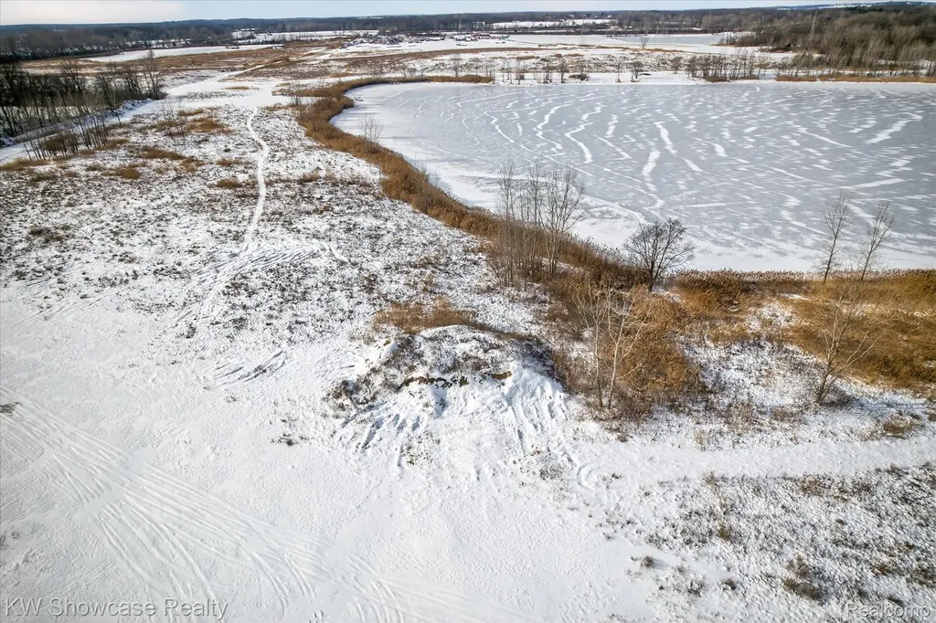 00 Johns Road Lyon Charter Township MI 48178