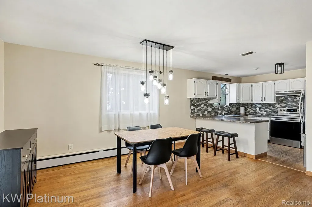 185 Michelson Road Rochester Hills City MI 48307