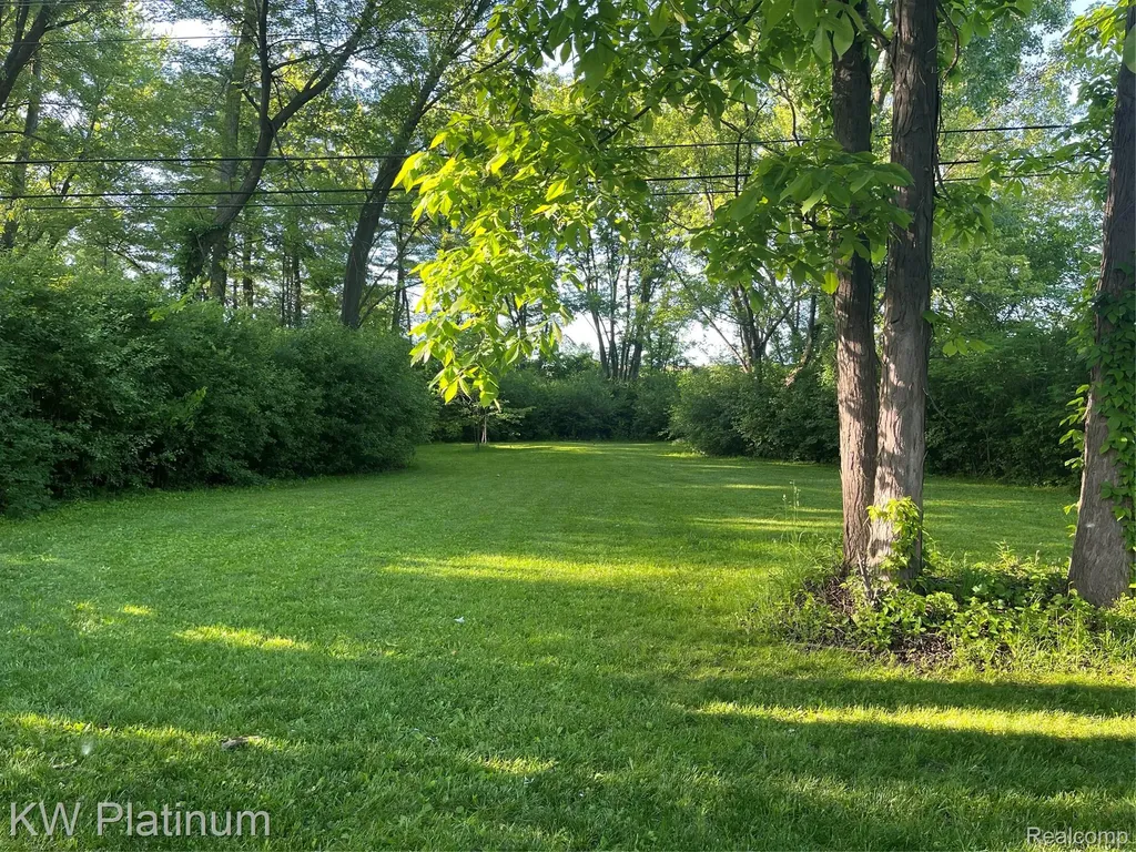185 Michelson Road Rochester Hills City MI 48307