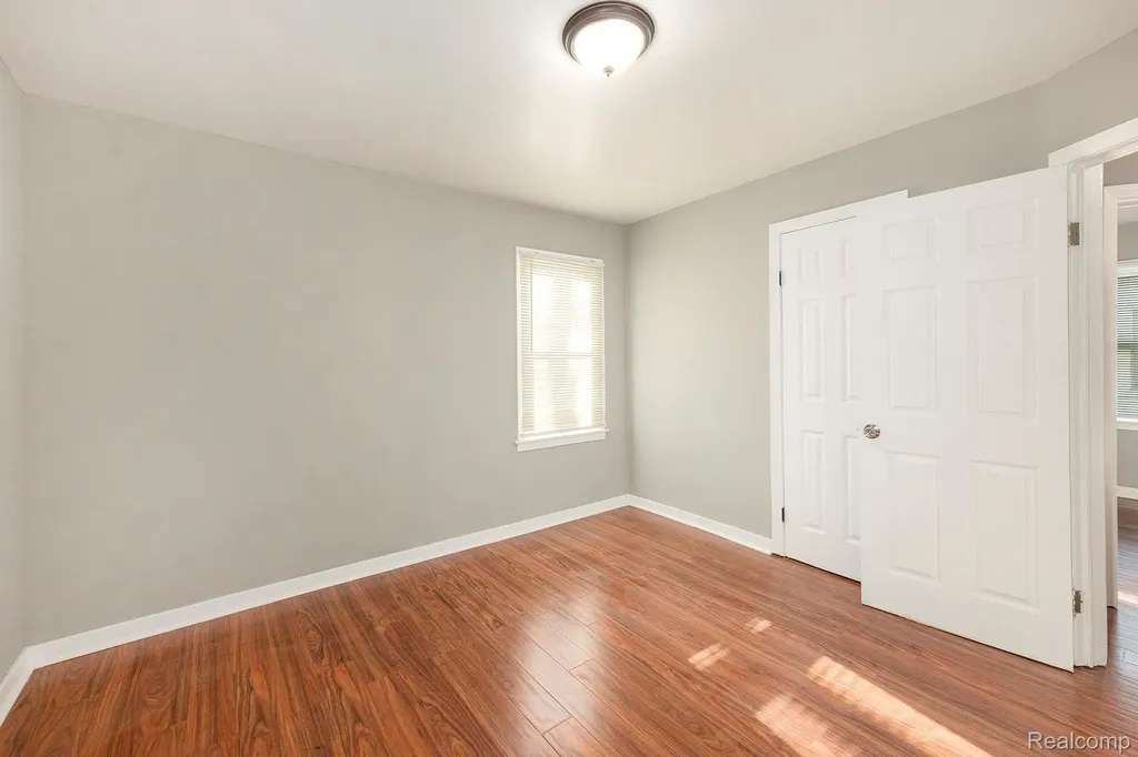 17124 Toepfer Drive Eastpointe City MI 48021