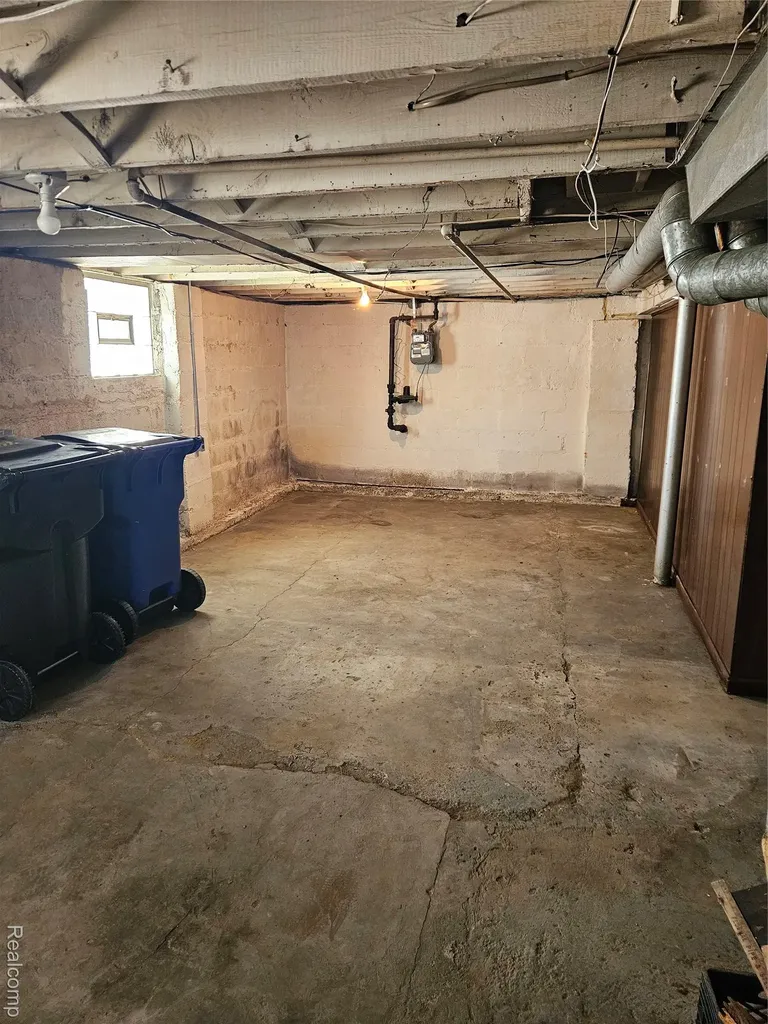 7374 Ellsworth Street Detroit City MI 48238